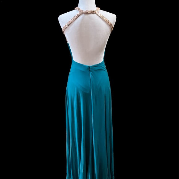 Formal Gown - Picture 6 of 7